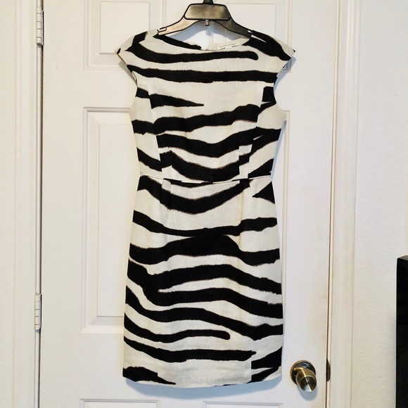 Banana Republic Dresses & Skirts - Banana Republic Zebra Sheath Dress Size 2P